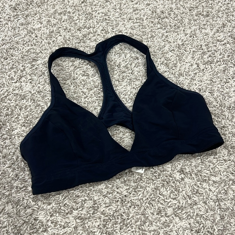 NWOT navy lululemon sports bra